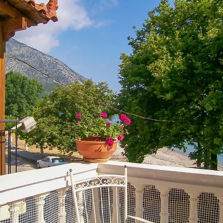 Antigoni House Apartmán *